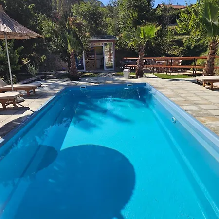 Stone Ballabanec 别墅